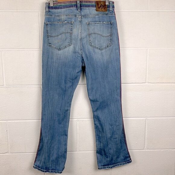 Vintage Lee women’s button fly rainbow stitch light wash bootcut jean size 8 - Picture 4 of 7